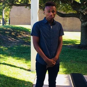 Meet your Posher, Corey